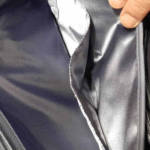 NWOT Joy & Iman periwinkle/lavender designer handbag. - Picture 7 of 13